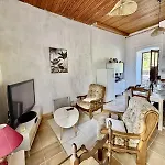Apartment Large In